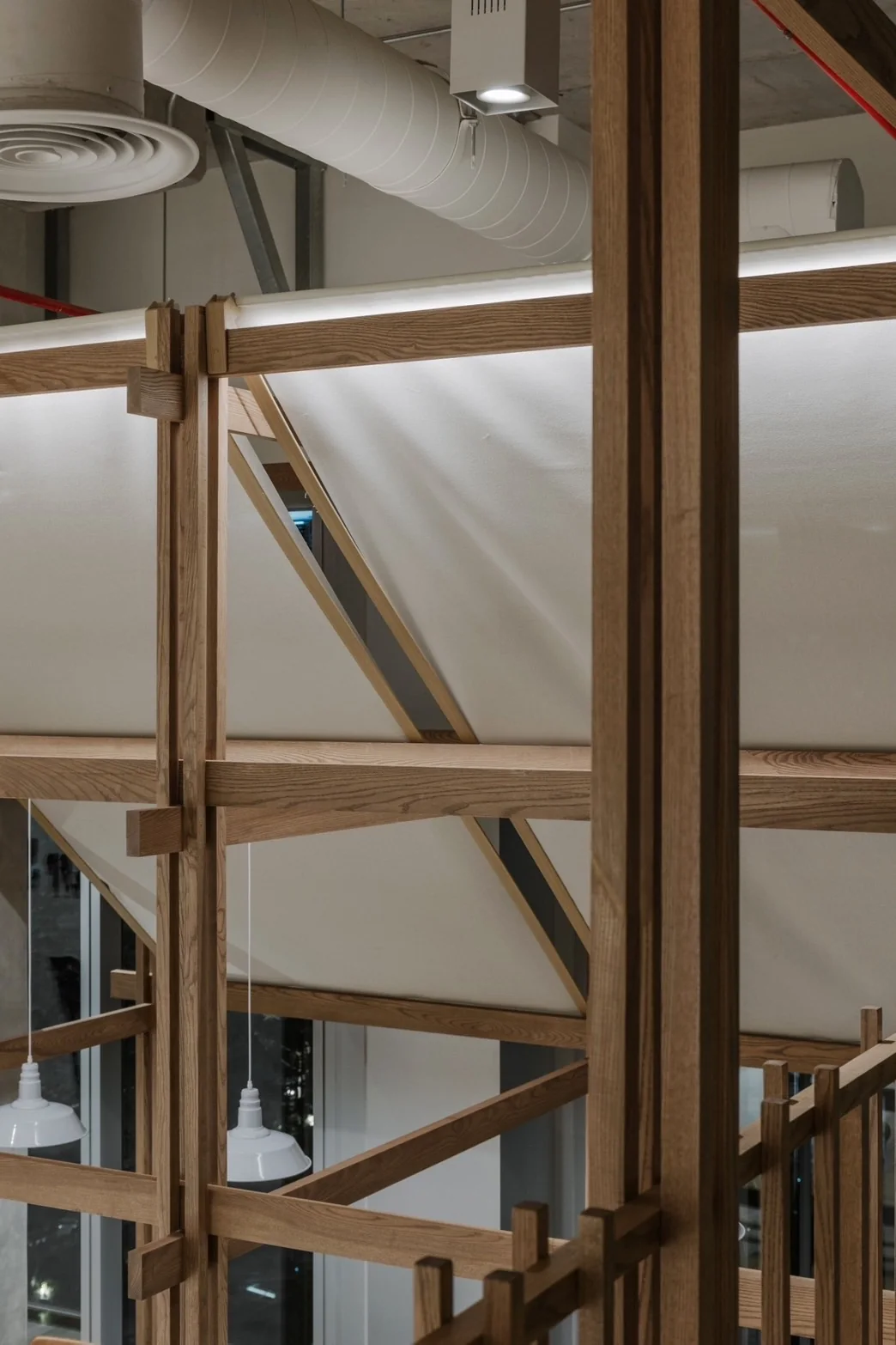 Timber frame supporting illuminated translucent panels