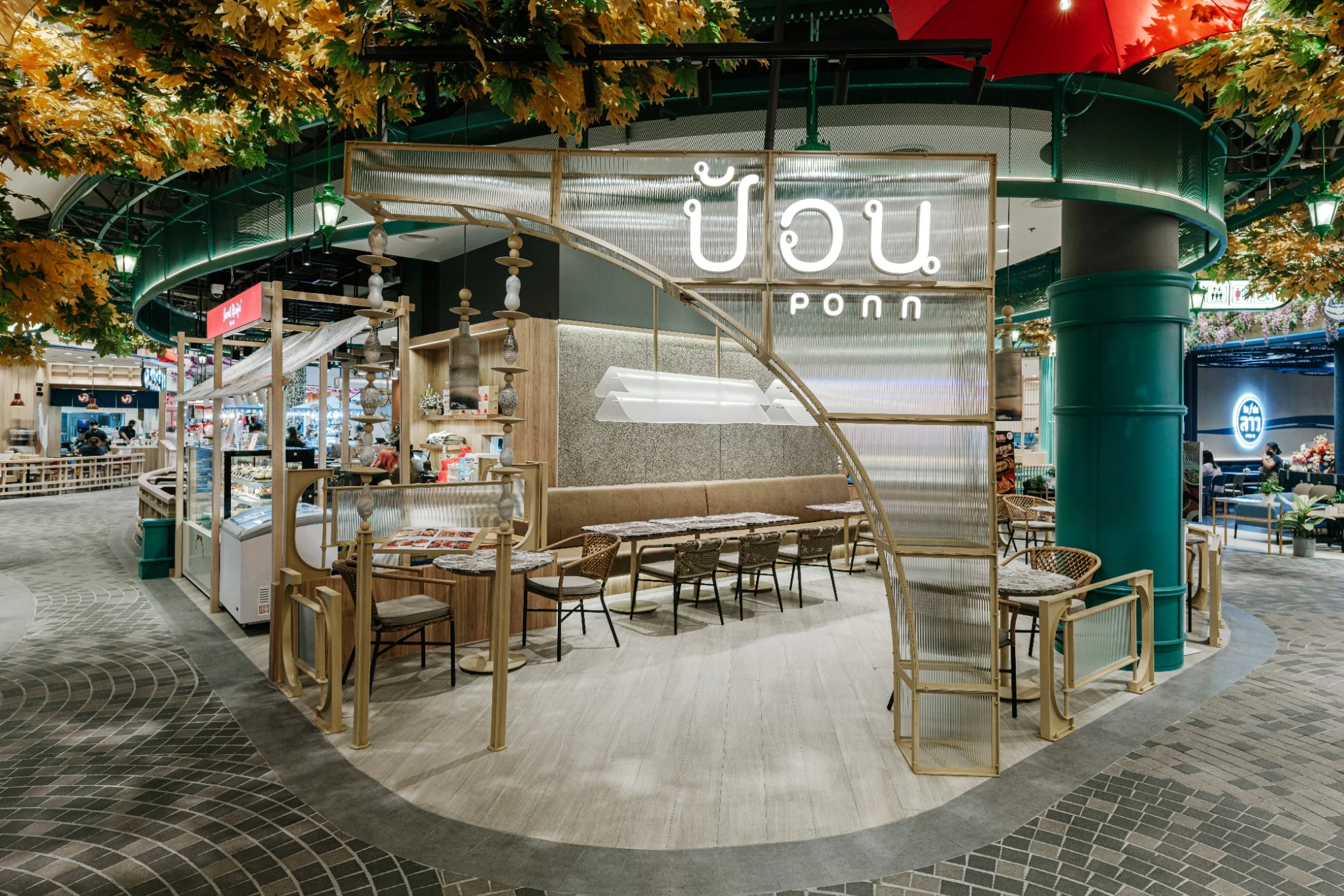 Ponn Terminal 21 Rama 3 restaurant interior by SpaceLAB Architects